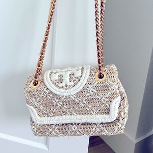 Looking for this bag!!!!! ISO